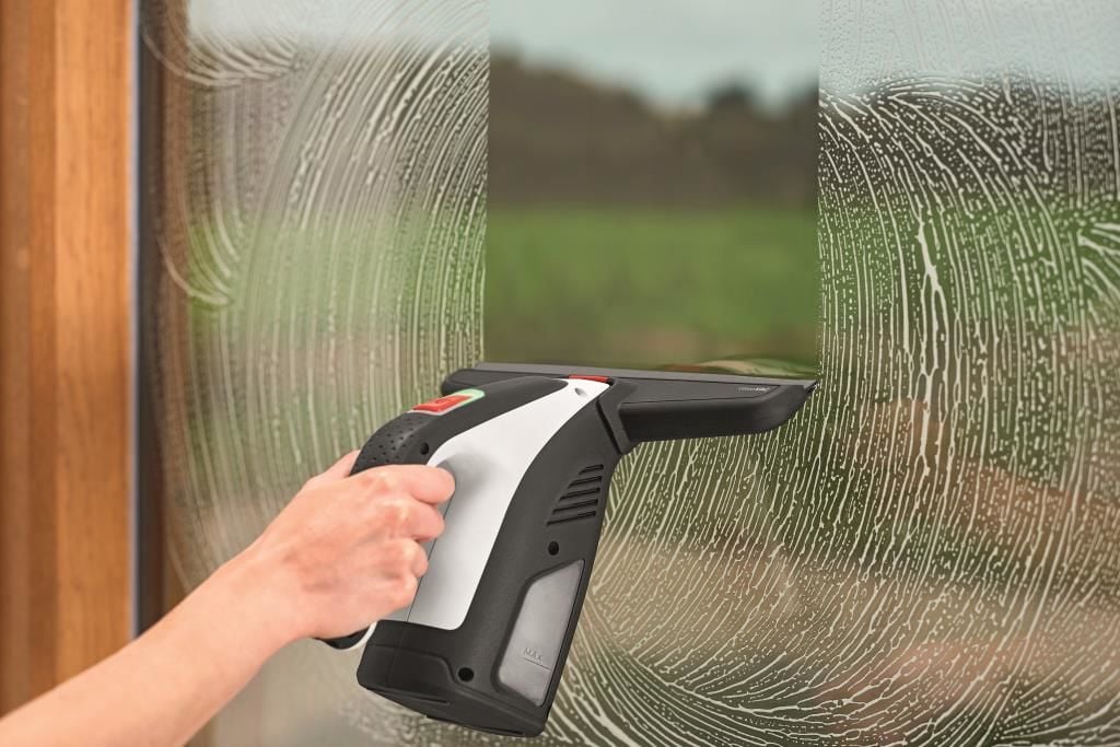 Bosch EasyGlassVac Akülü Cam Temizleme Makinesi
